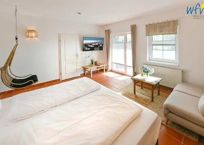 Am Gutspark Drankse Strandhafer * Dranske